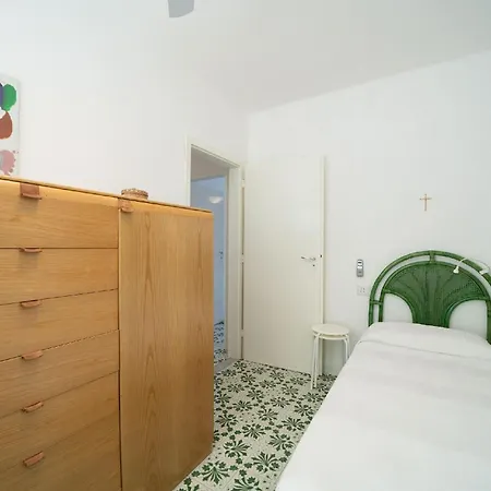 - Gli Oleandri *